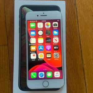 iPhone 8 white 64gb